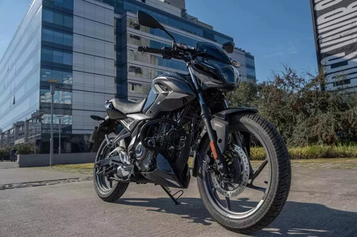 Rouser 150 Patentada 12de$520.000 (125 160 200) Descuento$$$