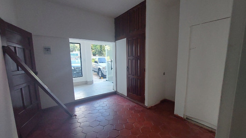 Imagen 5 de 6 de Local Comercial En Renta En Bella Vista