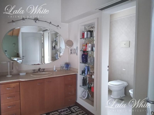 Imagen 13 de 30 de Venta - Casa En Saint Thomas Norte - Canning