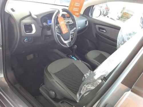 Imagem 7 de 9 de Chevrolet Spin 1.8 Activ7 8v Flex 4p Automático