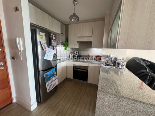 Se Vende Departamento En Edificio Playa Llacolen 04200