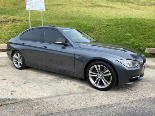 Imagen 1 de 10 de Bmw Serie 3 2013 2.0 328i Sedán Sport 245cv
