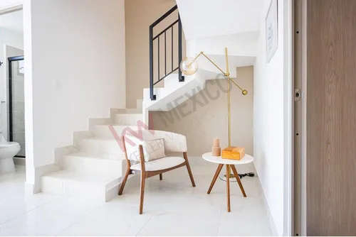Casa En Venta En Zona Norte En Fraccionamiento - Casa En Venta Con Recámara En Planta Baja - Foret