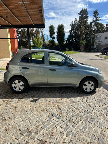 Nissan March 1.6 Active 107cv