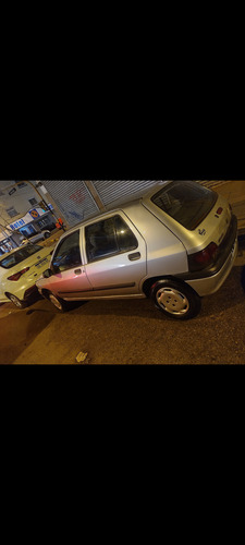 Renault Clio 1.6 Rl