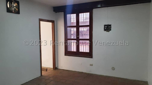 Comercial En Venta En Centro, Falcon