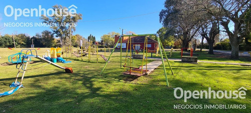 Imagen 6 de 8 de Venta De Lote Central Sobre Calle Principal En Parque Irizar