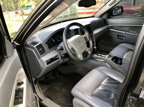 Imagen 6 de 9 de Jeep Grand Cherokee