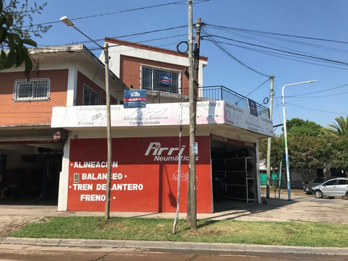 Excelente Esquina Comercial En Moreno Norte, Rapido Acceso A La Autopista Y Ruta 5