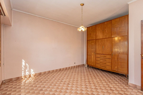 Venta Casa 5 Ambientes En Moron Norte