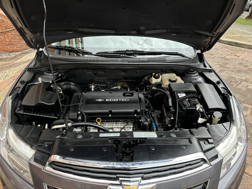 Chevrolet Cruze 1.8 Platinum Lt