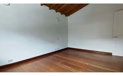 Casa En Venta Loma Los Benedictino
