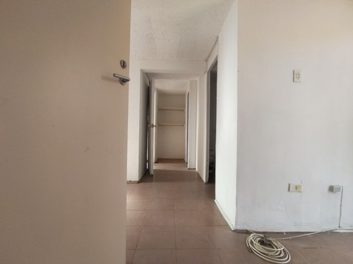 Venta Depto De Inversión 2d,1b, Pobl. Alejandro Navarrete.t