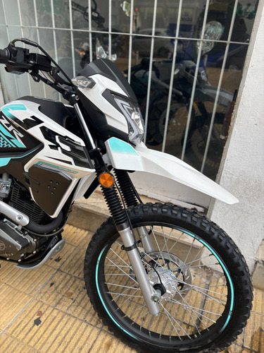 Zanella Zr 250cc 2025 0 Km 100% Financiada!!