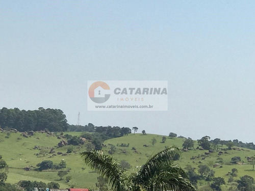 Imagem 5 de 13 de Lindíssima Chácara Em Condomínio Fechado!