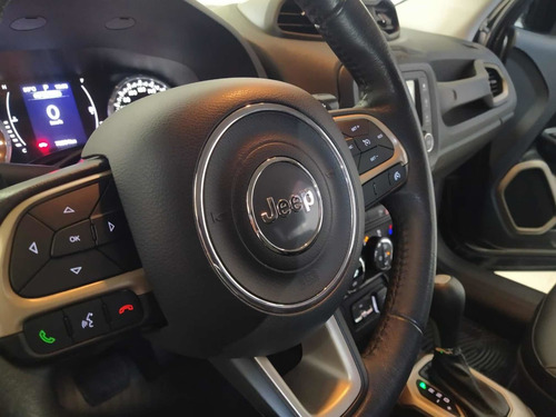 Imagen 8 de 24 de Jeep Renegade 2018 1.8 Longitude At6
