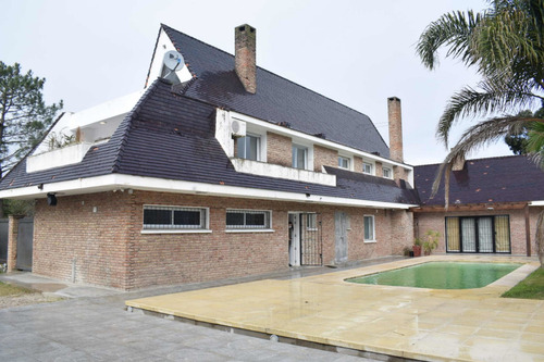 Imagen 10 de 23 de Pinar Sur, Excepcional Mansion A Nueva Perez Butler Y Machado, A Nueva, Excelente Calidad, Amenites Premium Usd 990.000 Renta Con Opción A Compra, Usd 2500