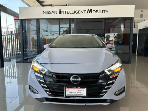 Nissan Versa 2023