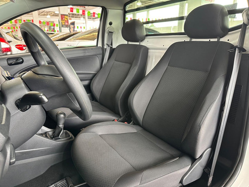 Volkswagen Saveiro Robust 1.6 Total Flex 8v