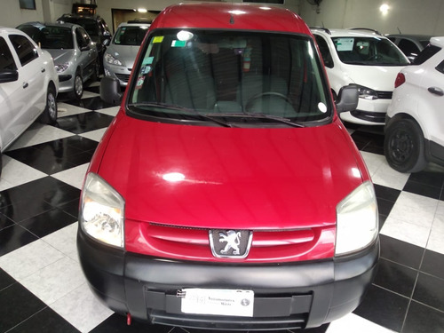 Peugeot Partner Furgon 1.4 C/gnc De 5ta