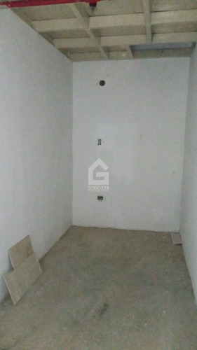 Imagen 2 de 5 de Global Vende O Alquila Local Comercial En El C.c Gran Bazar Del Centro (gll-153)