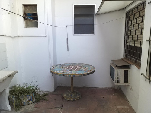 Venta De Departamento 2 Ambientes