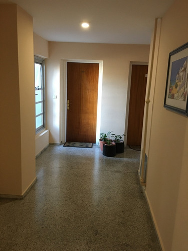 Alquiler Apartamento La Blanqueada 2 Dormitorios Buen Estado