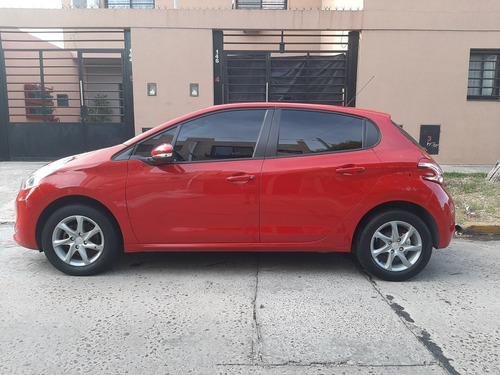 Peugeot 208 1.5 Allure 2015