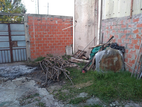 Imagen 3 de 10 de Lote Con Mejoras A 100 Mts De Avenida Illia - Los Polvorines