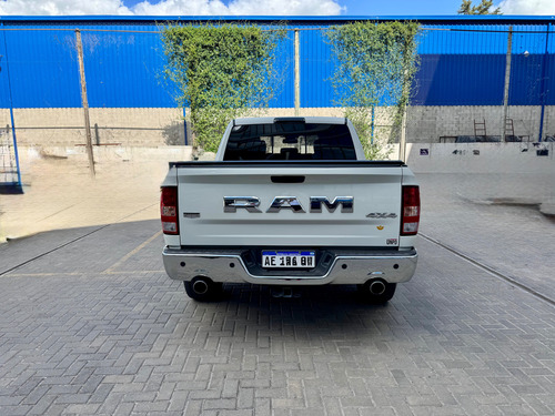 RAM 1500 5.7 Laramie Atx V8
