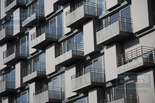 Apartamento Penthouse De 2 Dormitorios En Venta Con Renta En Punta Carretas