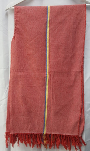 Imagen 2 de 4 de Poncho Rojo Bandera Corriente