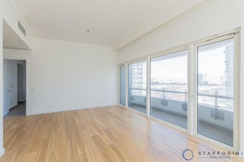 Departamento De 4 Ambientes Con Balcon Terraza Y Dependencia De Servicio Completa - Alvear Tower