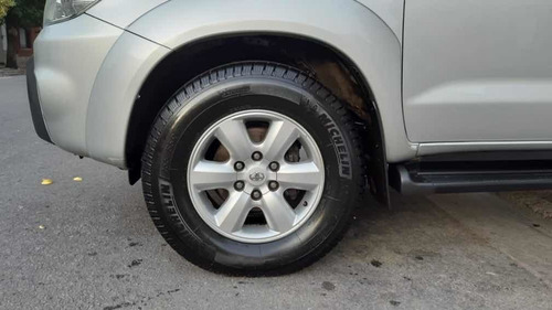 Toyota Sw4 3.0 I Srv At C/cuero 4x4 (2009) 2010