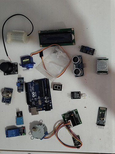 Arduino Uno Con Varios Módulos (Usado)