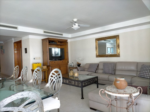 Imagen 10 de 22 de Venta De Departamento En Costa Victoria A Tratar.