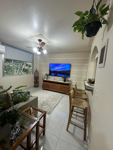 Vendo Apartamento 2 Quartos Santa Rosa Niterói