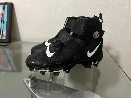 Cleats Nike Savage Talla 21.5 Cm