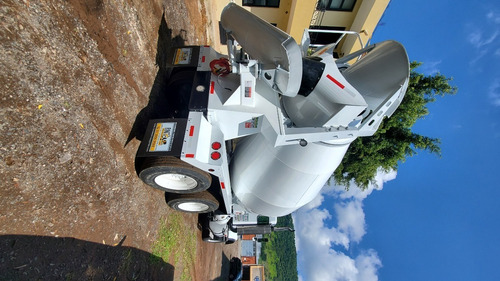 Camion Mixer De Concreto Kenworth T-800 2007 - 8 Mts 3
