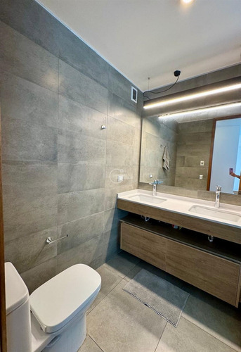 Departamento En Venta De 3 Dorm. En Lo Barnechea