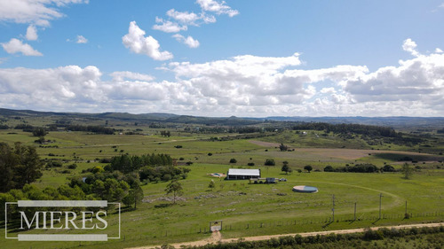 Venta De Chacra Con Casa 8ha En Pueblo Edén Ref 7454 (ref: Atm-7454)