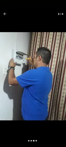 Pintor/carpintero /electricista/ Reparaciones A Domicilio