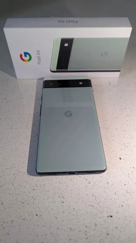 Google Pixel 6a 128 Gb Verde Salvia 6 Gb Ram + Accesorios Verde Claro (Usado)