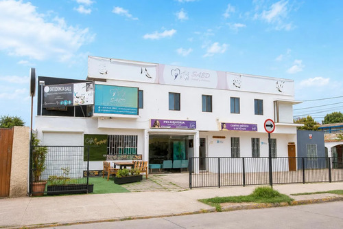 Venta De Casa Comercial Ideal Para Negocio De Salud