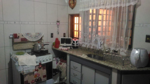 Imagem 3 de 11 de Sobrado À Venda, 3 Quartos, 1 Suíte, 2 Vagas, Do Estádio - Santo André/sp - 82100