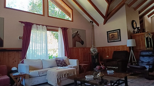 Parcela Con Excelente Casa, En Pucón