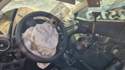 Toyota Yaris R Mazda 2 Partes Piezas Desarme Refacciones