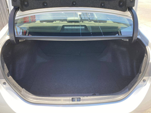 Imagem 8 de 14 de Toyota Corolla 2.0 Xei 16v Flex 4p Automático