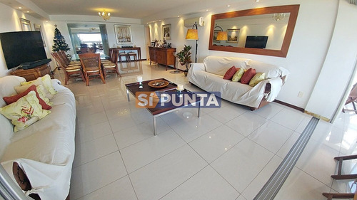 Imagen 2 de 27 de Apartamento A La Venta