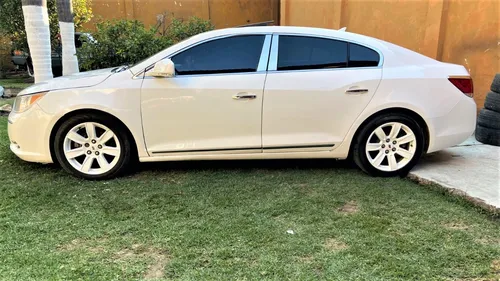 Buick LaCrosse C At
